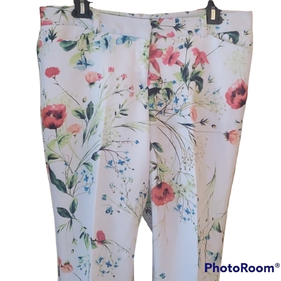 Worthington White Floral Pants - Picture 2 of 9